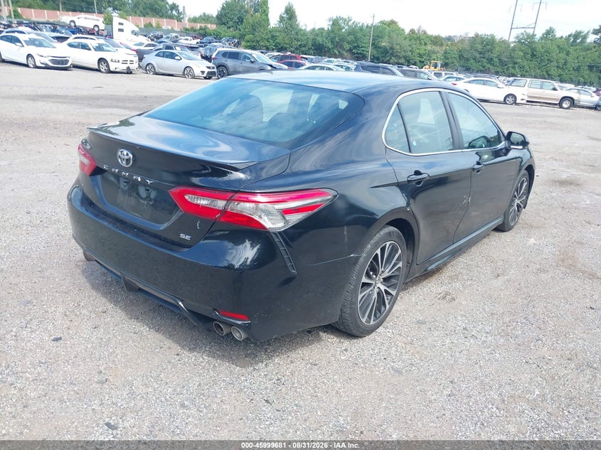 2018 TOYOTA CAMRY auction photo 4