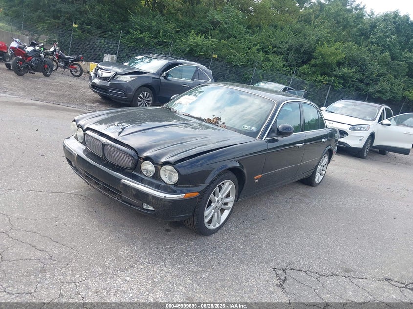 2004 Jaguar XJ, Normal Wear & Tear, IAAI, VIN SAJWA73B44TG17388 — photo 2
