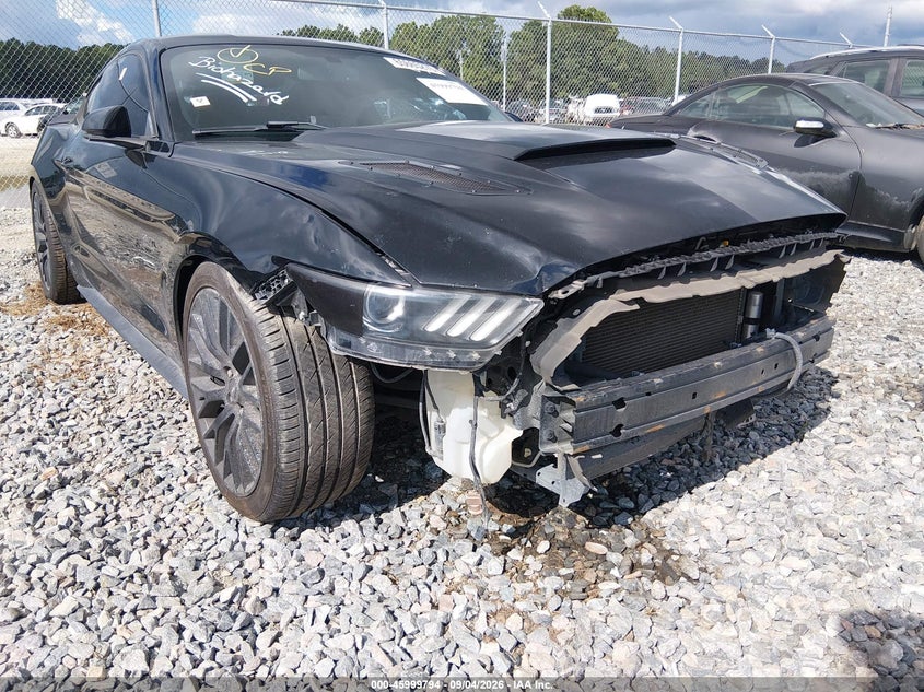 FORD MUSTANG - zdjęcie 19