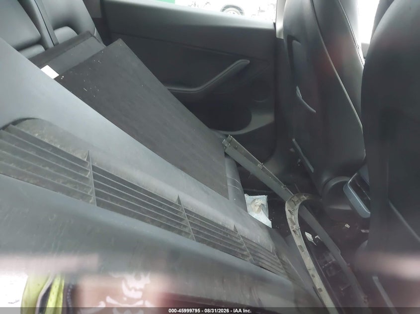TESLA MODEL Y 2023 VIN 7SAYGDEE6PF664716