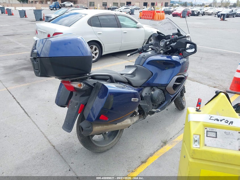 2017 TRIUMPH MOTORCYCLE TROPHY auction photo 4