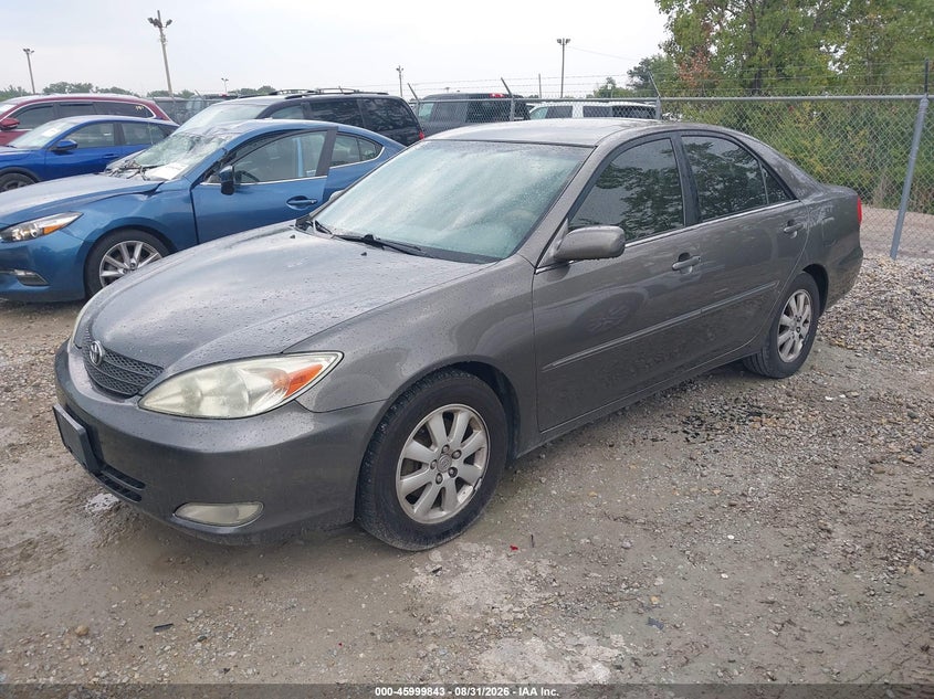 2003 Toyota Camry, Град, IAAI, VIN 4T1BF30K33U566561 — фото 2