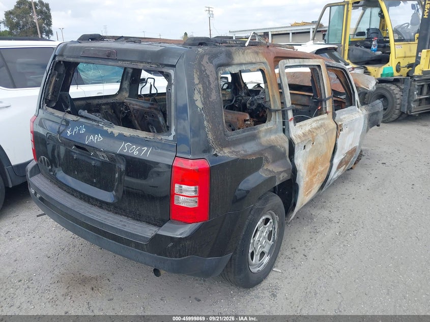 2016 JEEP PATRIOT auction photo 4