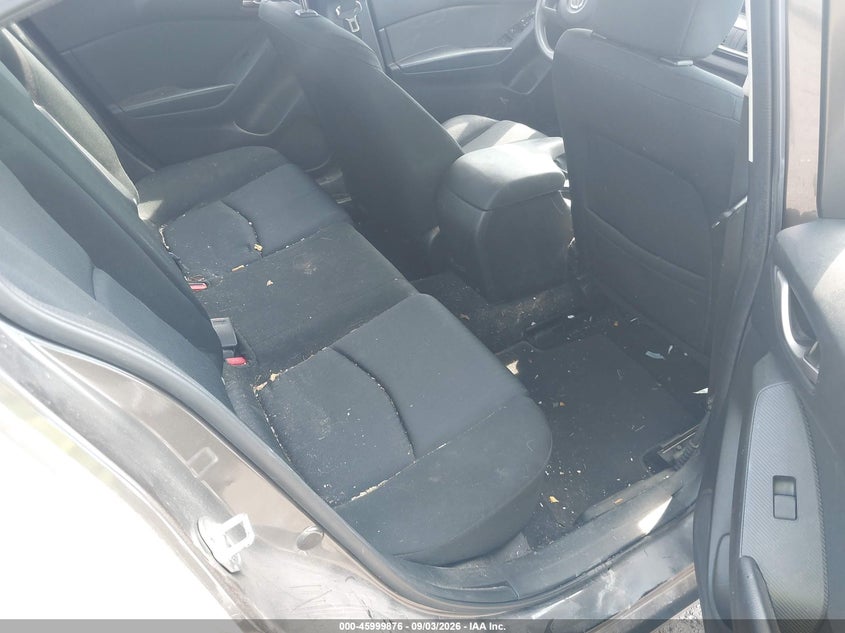2016 MAZDA MAZDA3 auction photo 8