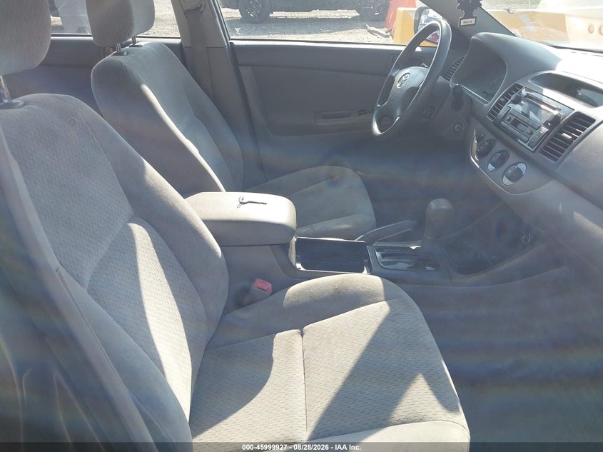2004 TOYOTA CAMRY auction photo 5