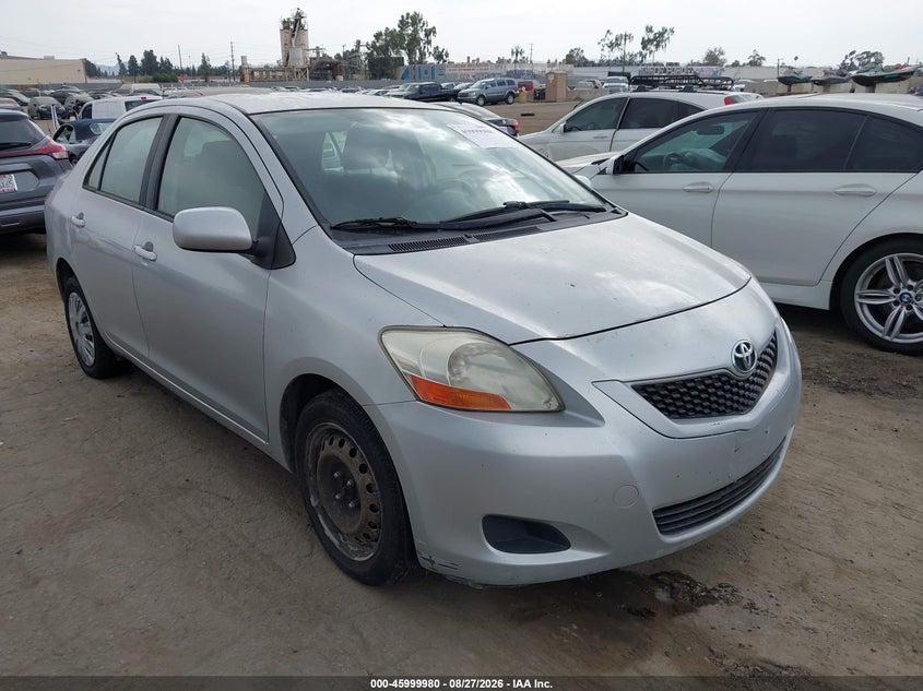 2010 TOYOTA YARIS — zdjęcie z aukcji