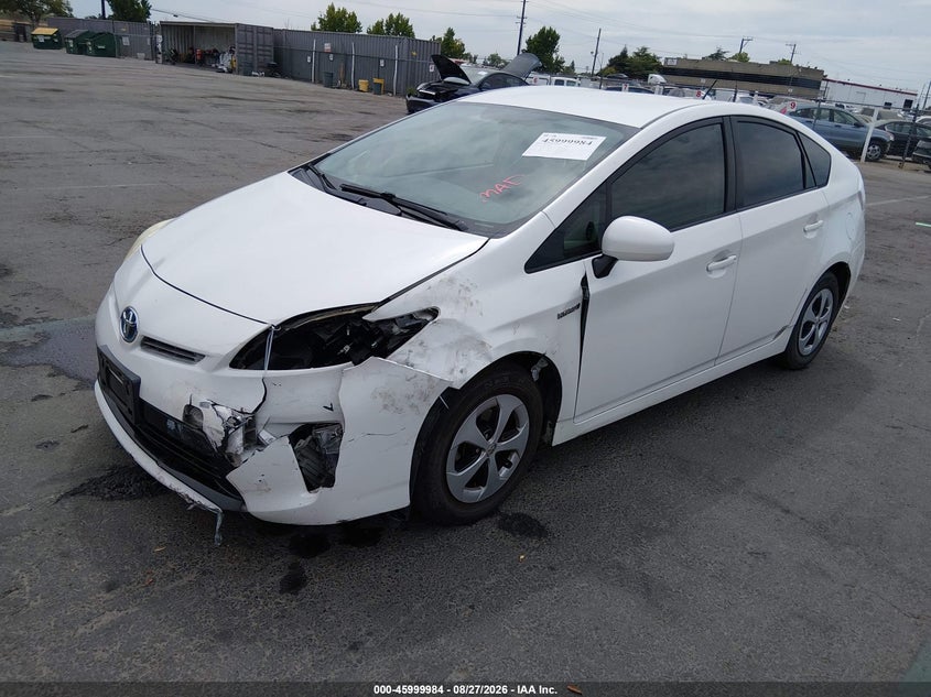 2013 Toyota Prius, Front End, IAAI, VIN JTDKN3DU5D5539554 — photo 2