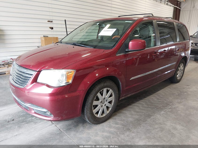 2015 Chrysler Town & Country, Звичайний знос, IAAI, VIN 2C4RC1BG2FR565556 — фото 2