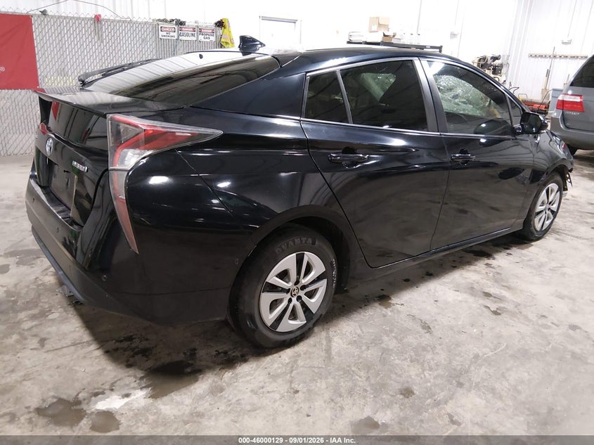 TOYOTA PRIUS - zdjęcie 4