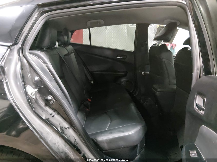 TOYOTA PRIUS - zdjęcie 8