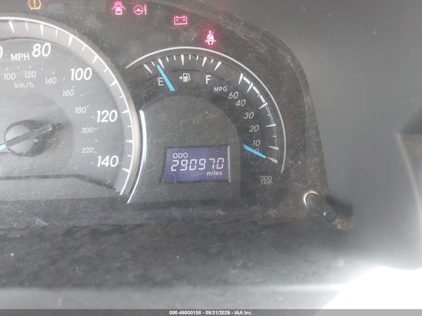 2012 TOYOTA CAMRY auction photo 7