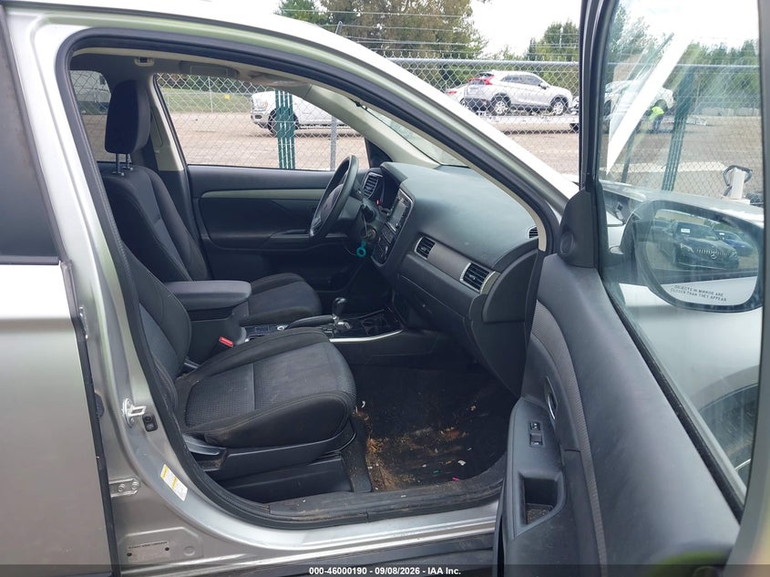 MITSUBISHI OUTLANDER 2018 VIN JA4AZ3A36JZ057508