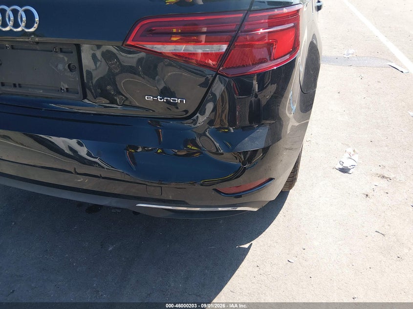 2018 AUDI A3 E-TRON auction photo 6
