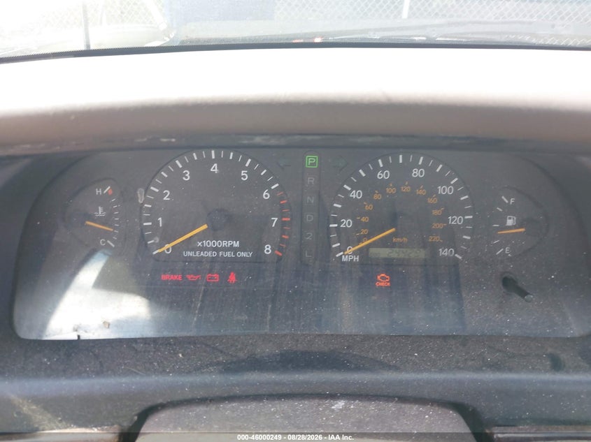 1999 TOYOTA AVALON auction photo 7