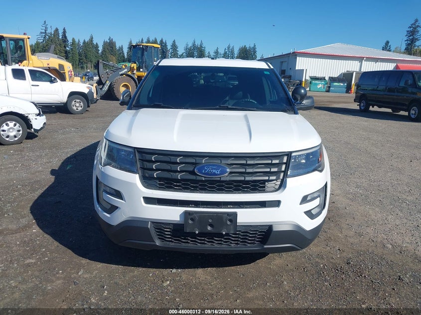 FORD UTILITY POLICE INTERCEPTOR 2017 VIN 1FM5K8AR1HGE15824