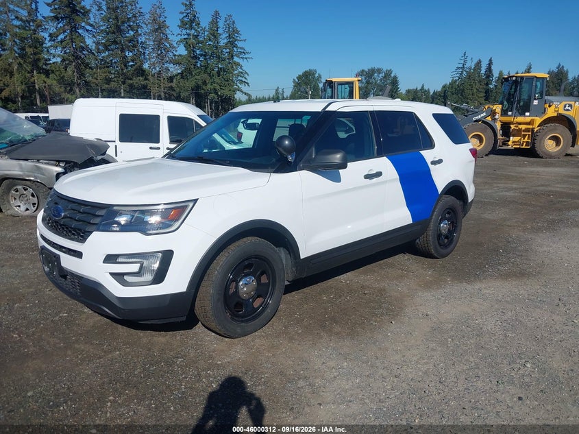 FORD UTILITY POLICE INTERCEPTOR 2017 VIN 1FM5K8AR1HGE15824