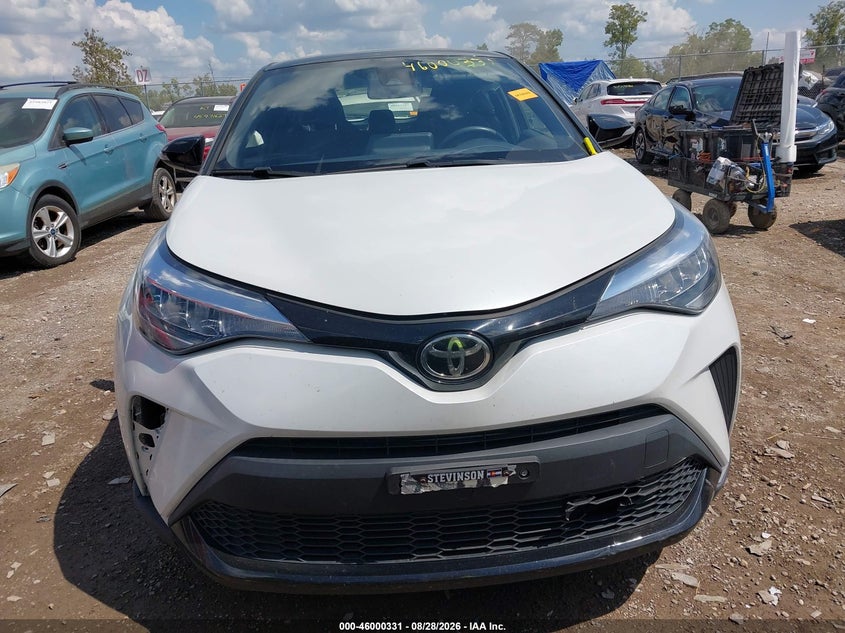 TOYOTA C-HR - zdjęcie 13