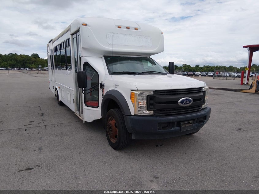 2017 FORD F-550 CHASSIS auction photo 1