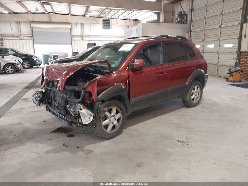 2005 HYUNDAI TUCSON auction photo 2