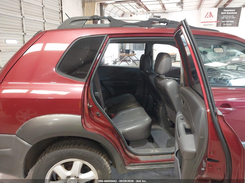 2005 HYUNDAI TUCSON auction photo 8