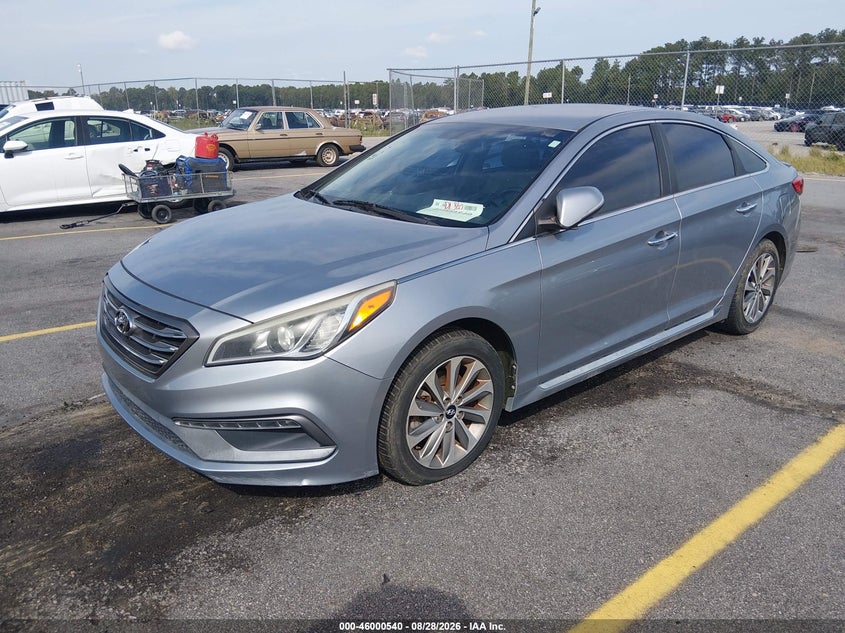 2015 HYUNDAI SONATA auction photo 2