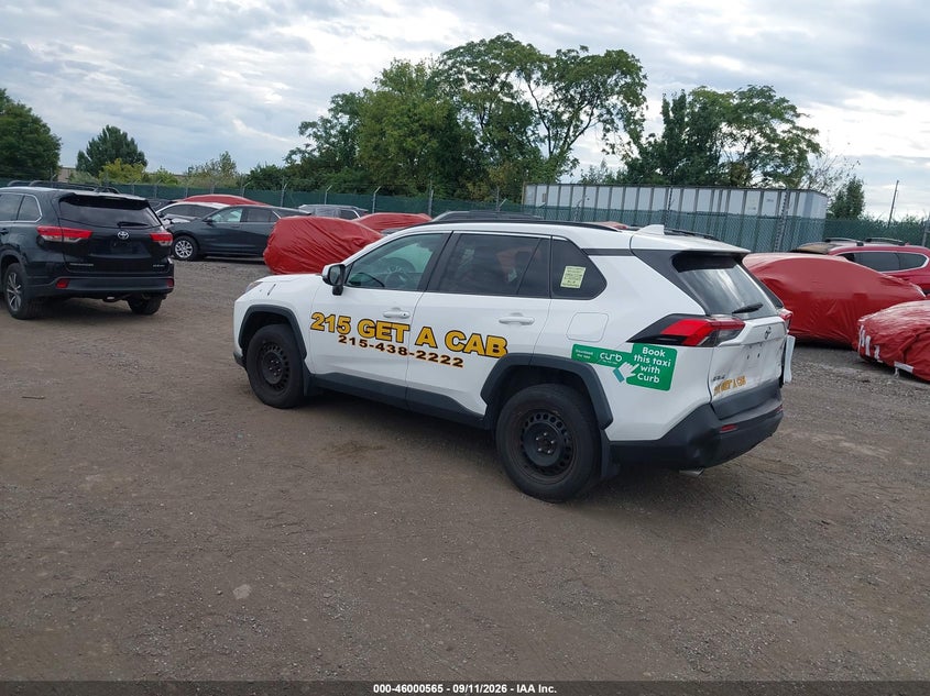 TOYOTA RAV4 - zdjęcie 3