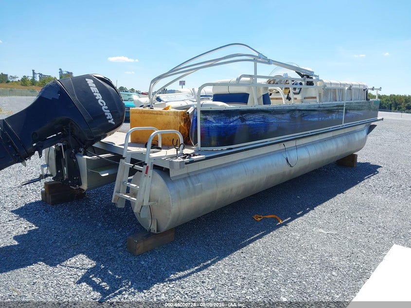 2007 BENTLEY BOAT auction photo 4