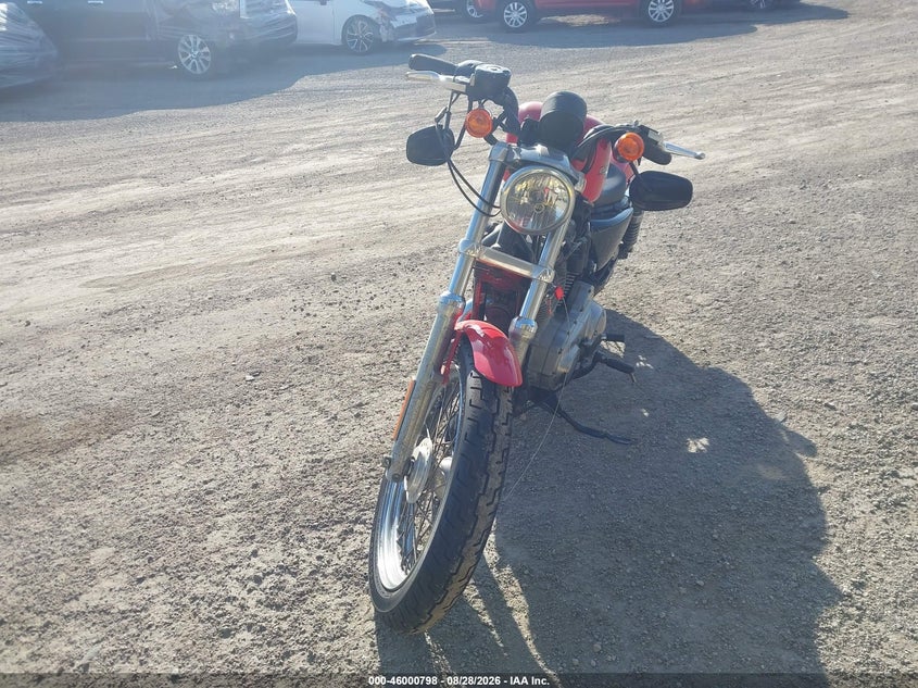 HARLEY-DAVIDSON XL883 2010