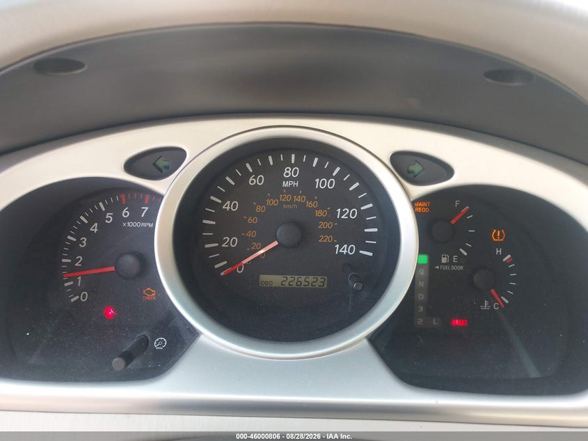 2007 TOYOTA HIGHLANDER auction photo 7