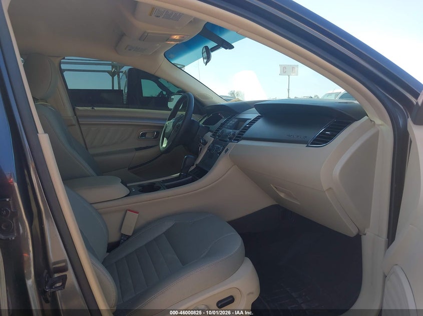 2018 FORD TAURUS auction photo 5