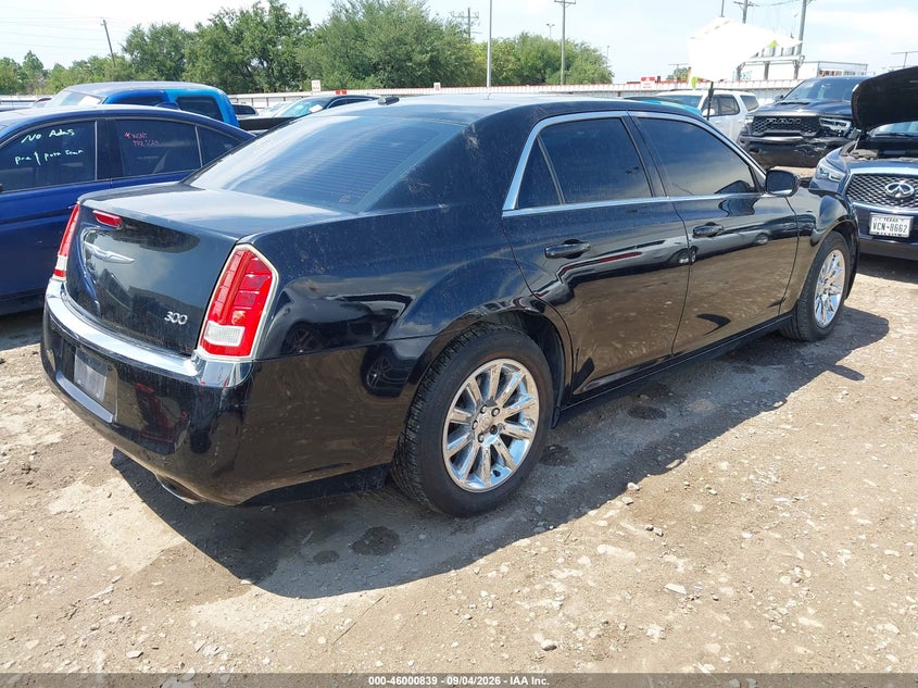 2014 CHRYSLER 300 auction photo 4