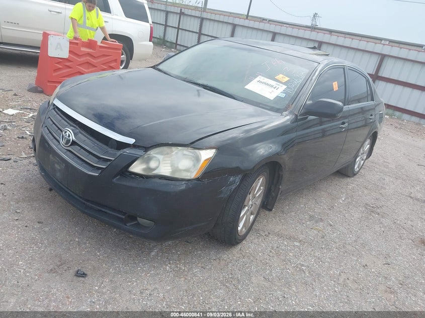 2007 TOYOTA AVALON auction photo 2