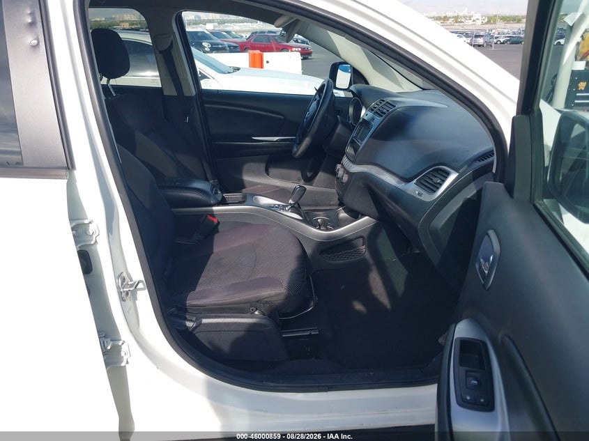 2014 DODGE JOURNEY auction photo 5