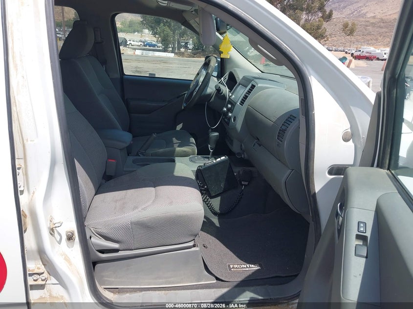 2021 NISSAN FRONTIER auction photo 5