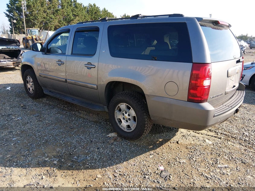 2009 CHEVROLET SUBURBAN 1500 — zdjęcie 3
