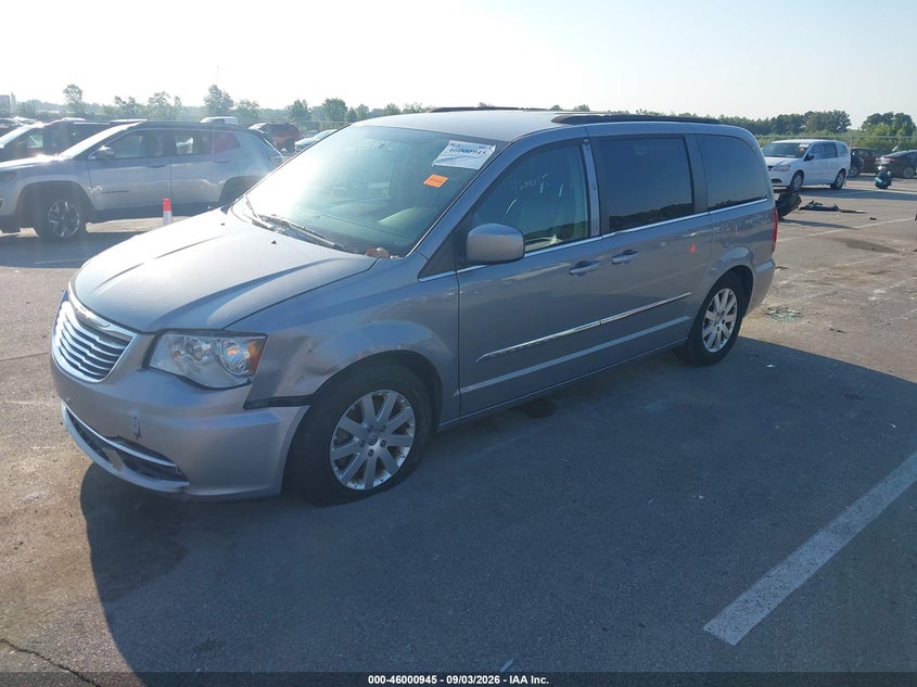 2015 Chrysler Town & Country Touring, Left Side, IAAI, VIN 2C4RC1BG2FR608678 — photo 2