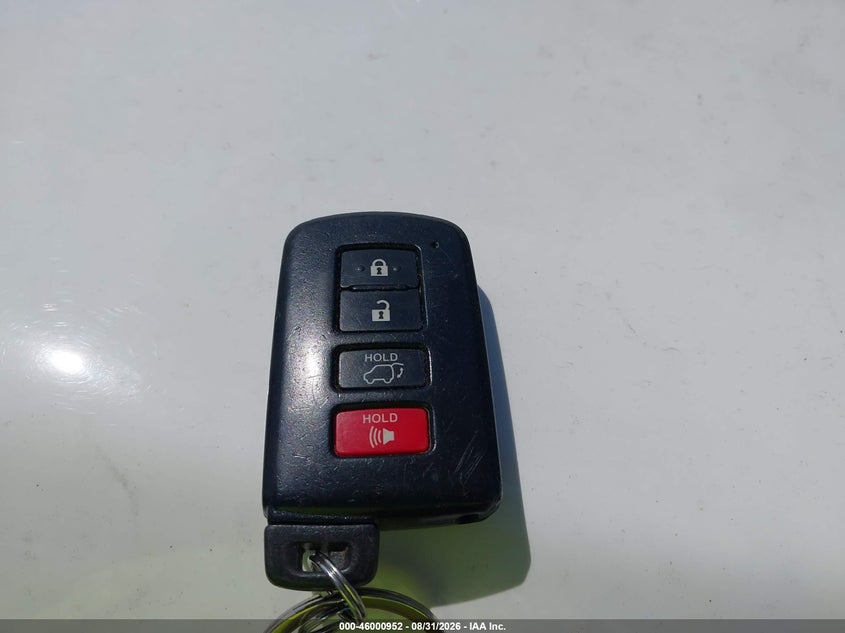 TOYOTA RAV4 - zdjęcie 11