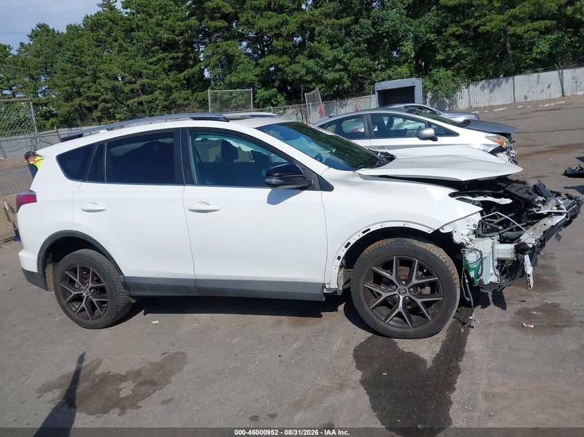 TOYOTA RAV4 - zdjęcie 14