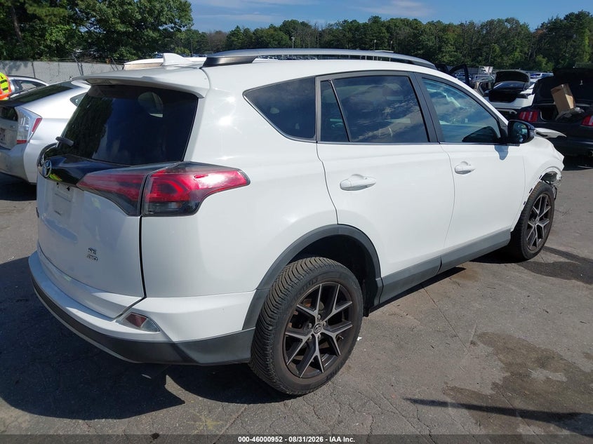 TOYOTA RAV4 - zdjęcie 4
