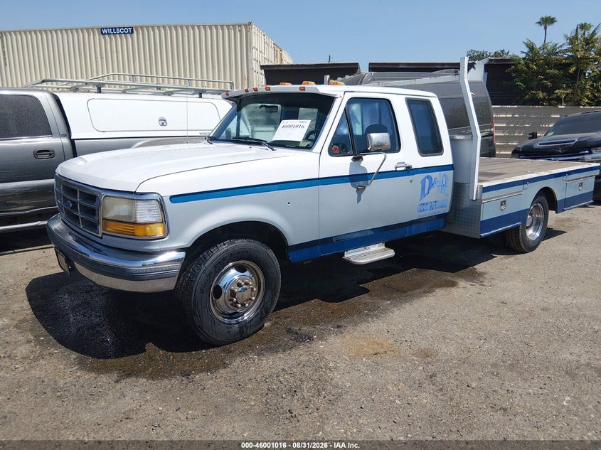 1992 FORD F350 auction photo 2