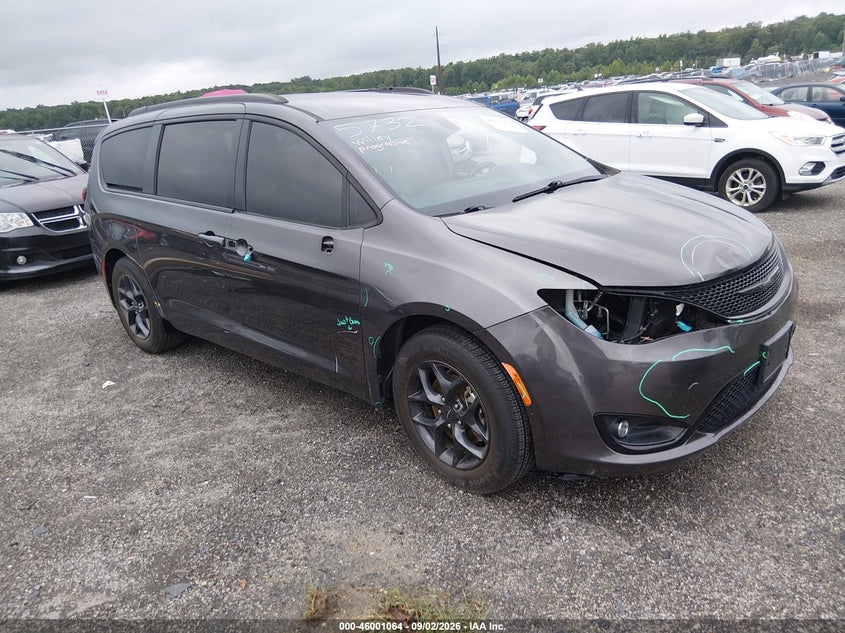 Vin: 2c4rc1bg8jr227541, lot: 46500409, chrysler pacifica touring l 20181