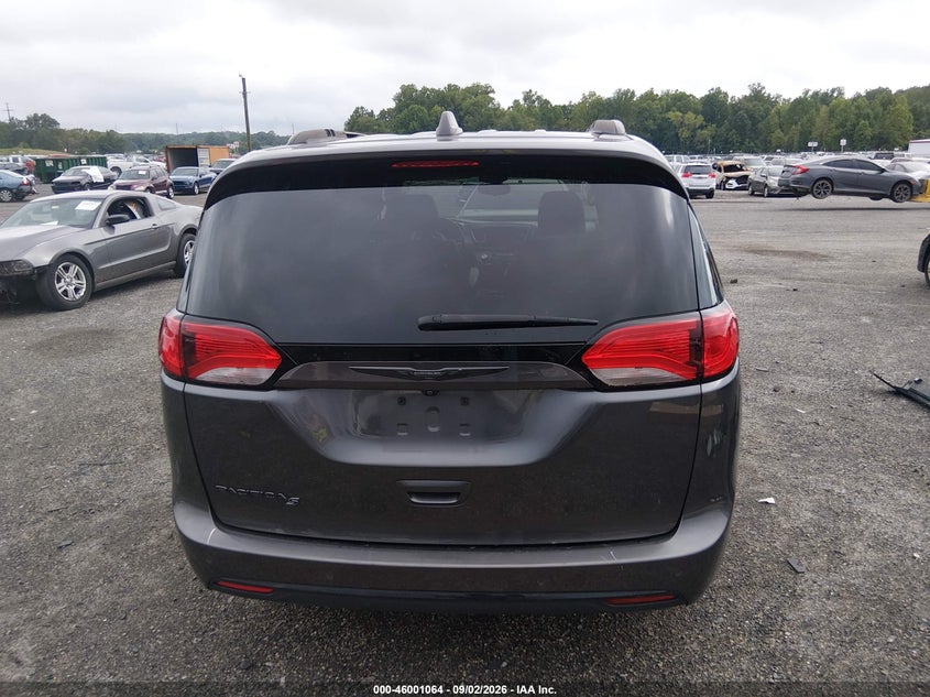 CHRYSLER PACIFICA - zdjęcie 17