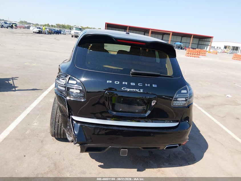 2011 PORSCHE CAYENNE S · Фото 16