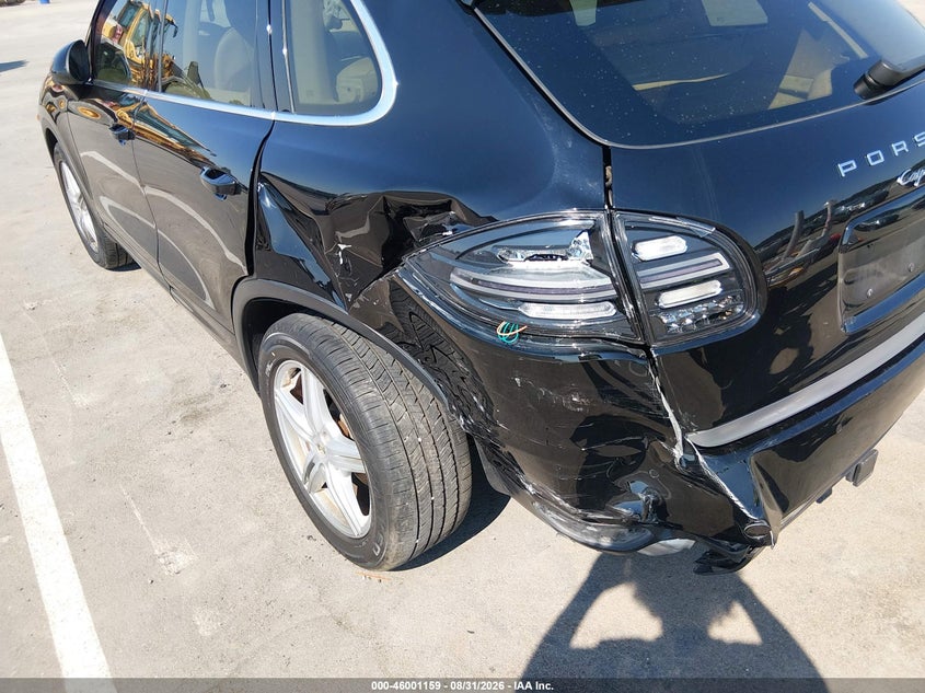 2011 PORSCHE CAYENNE S · Фото 6