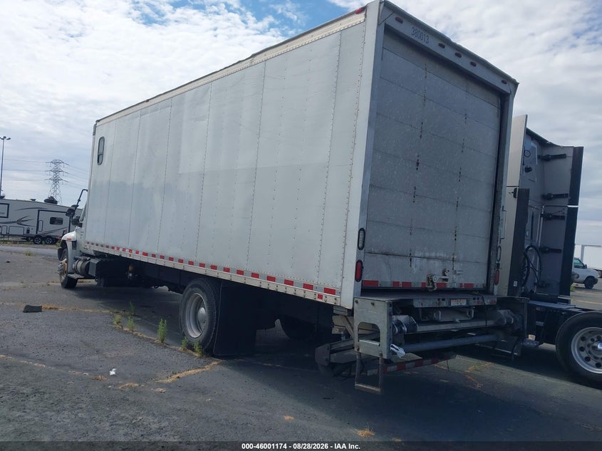 2016 INTERNATIONAL 4000 auction photo 3