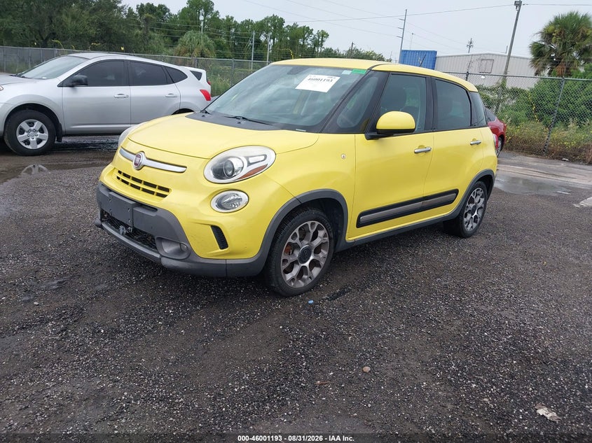 2014 FIAT 500L auction photo 2