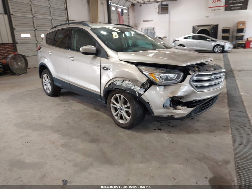 Vin: 1fmcu9gd9huc48066, lot: 46500566, ford escape se 2017 img_1