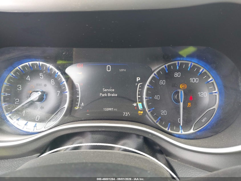 2022 CHRYSLER PACIFICA auction photo 7