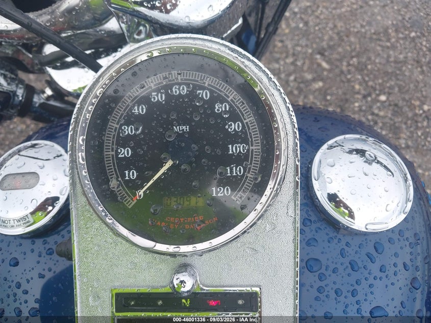 HARLEY-DAVIDSON FLSTF 2000