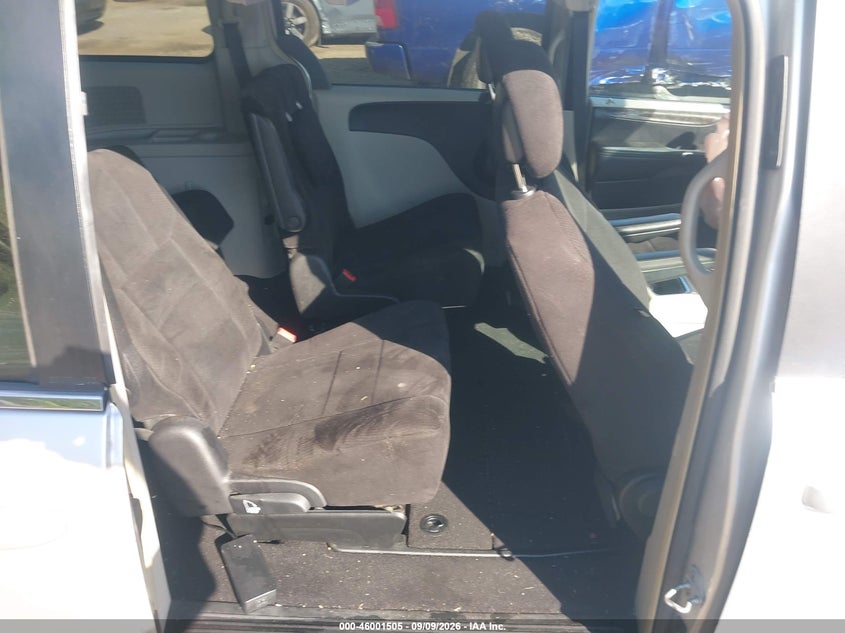 DODGE GRAND CARAVAN 2011 VIN 2D4RN5DG9BR660899
